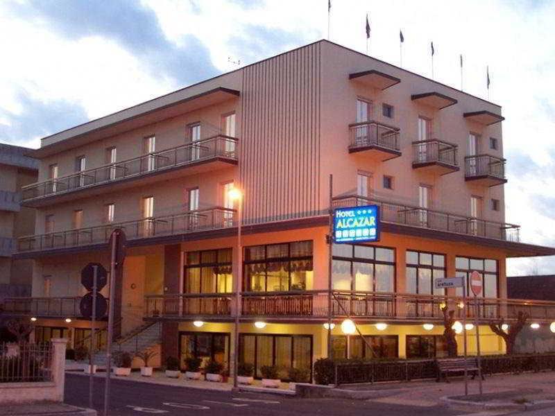 Hotel Alcazar Rimini Exterior foto